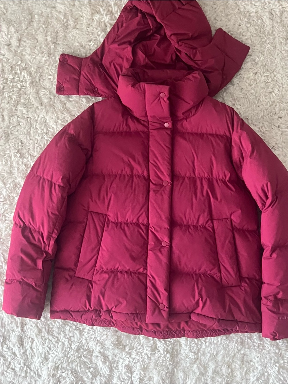 lululemon athletica Quilted Hooded Puffer Jacket - Berry